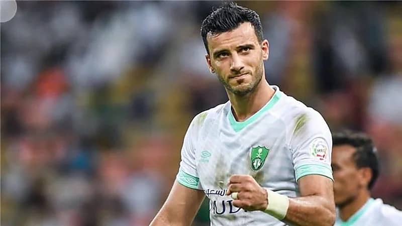 الأهلي يرغب في التعاقد مع مهاجم جديد 