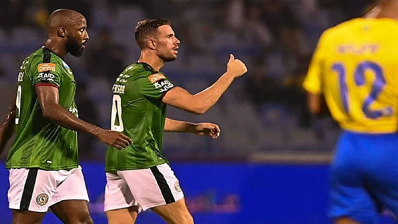 الانضباط تعاقب الأهلي والنصر و3 أندية أخرى بغرامات