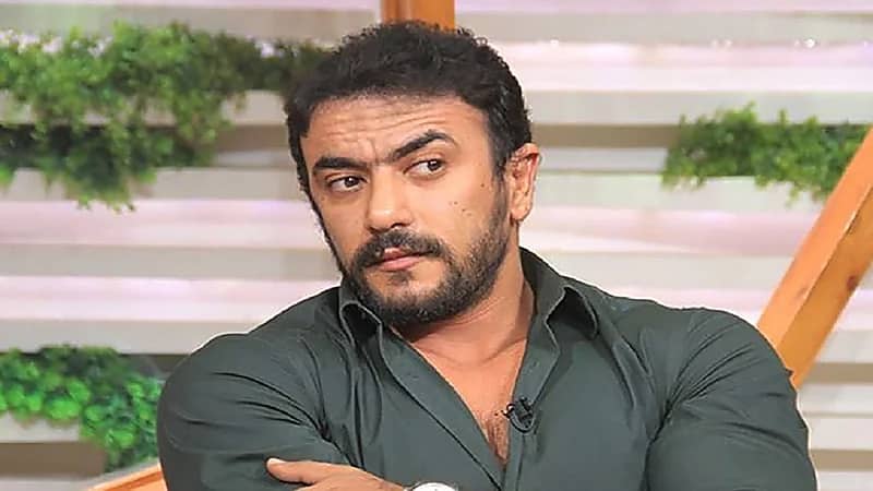 "العوضي" يهاجم مقدم برامج دينية: عشماوي علم عليكم جامد