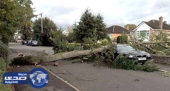 العاصفة أيلين تضرب بريطانيا