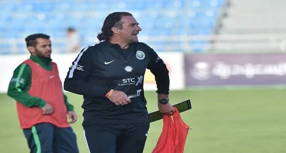 الأخضر يوضح سبب مغادرة " بيتزي " معسكر ماربيا