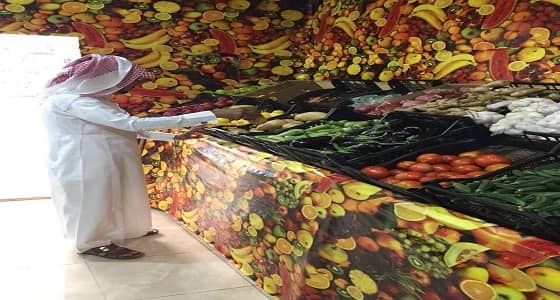 بالصور.. حملة تفتيشية على المحلات التجارية وضبط مطبخ مخالف بنجران