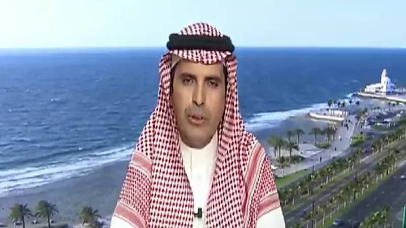 استشاري علاج تنفسي: " السجائر الإلكترونية " ليست بدائل آمنة للتدخين (فيديو)