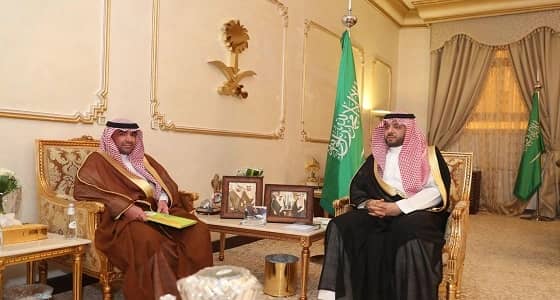 أمير الشمالية يستقبل مدير الهيئة العامة للزكاة والدخل بالمنطقة