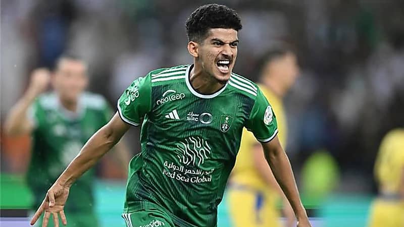 عبدالباسط هندي يتعرض للإصابة قبل مواجهة الفيحاء