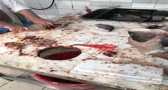 بالصور.. إغلاق 59 منشأة مخالفة للاشتراطات الصحية بالرياض