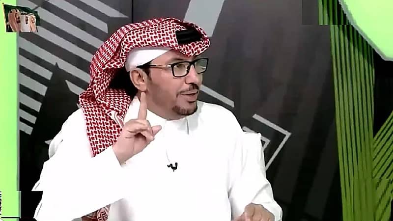 “الروقي”: هناك فريق يحقق البطولات ويشرف الدولة وفرق آخرى نايمة في العسل (فيديو)