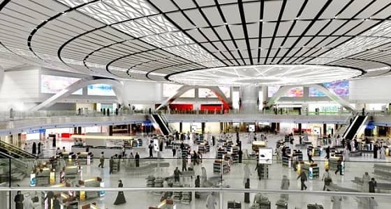 مطار جدة يعيد ضخ المياه في المواقع المتضررة