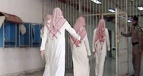 فاعلات خير يسهمن في تفريج كربة 7 من سجناء الديون بجازان