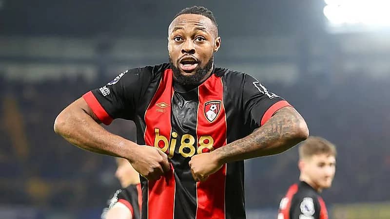 النصر يزاحم آرسنال ويونايتد لخطف نجم بورنموث