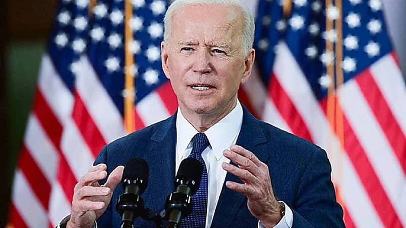 "بايدن" يؤكد أهمية تعزيز العلاقات الاستراتيجية مع المملكة