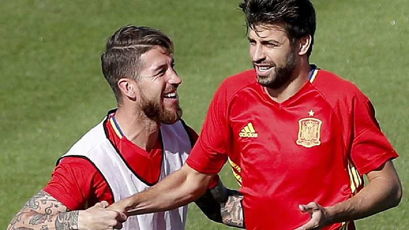 بيكيه وراموس ضمن قائمة منتخب أسبانيا في مونديال قطر