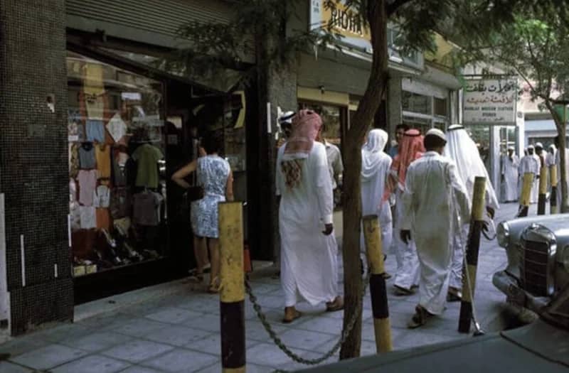 صورة من الخبر في السبعينيات الميلادية