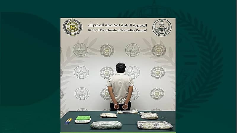 القبض على مواطنين لترويجه 3.6 كيلوجرامات من الحشيش المخدر بالجوف.. فيديو
