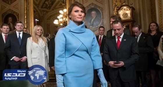 بالفيديو.. ميلانا لا تطيق لمسة ترامب لذراعها