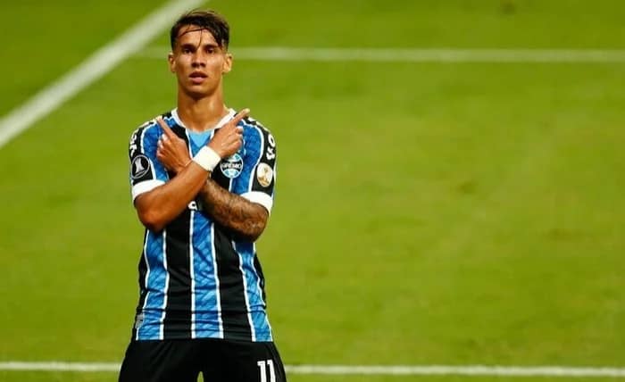 الهلال يقترب من ضم "فيريرا" في الميركاتو الشتوي