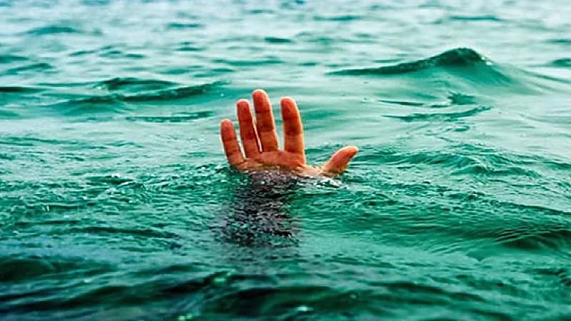 بالفيديو.. أخصائي يحذر من خطوة قد تودي بحياة المُسعف والغريق