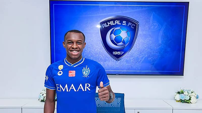 بالفيديو.. سعود عبدالحميد: مباراة الجزيرة أصعب من مواجهة تشيلسي