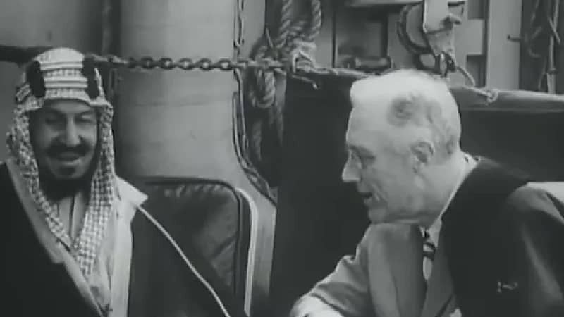 بالصور.. "السفارة الأمريكية" تحتفي بذكرى لقاء الملك عبدالعزيز وروزفلت