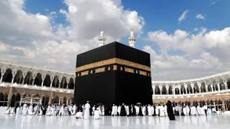الحج والعمرة تحسم موقف حامل التأشيرة السياحية من التسجيل بحملات الحج
