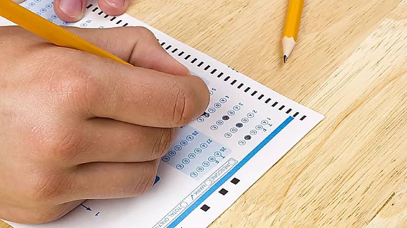 بالفيديو.. مستشار تربوي: الاختبار مجرد مراجعة لما درسناه وليس بعبعا