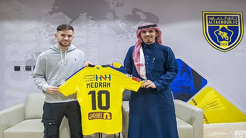 "التعاون" يجدد عقد ميدران