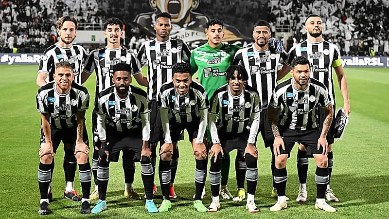 الشباب يقرر رفع دعوى على مغردين تجاوزا على جمهور النادي