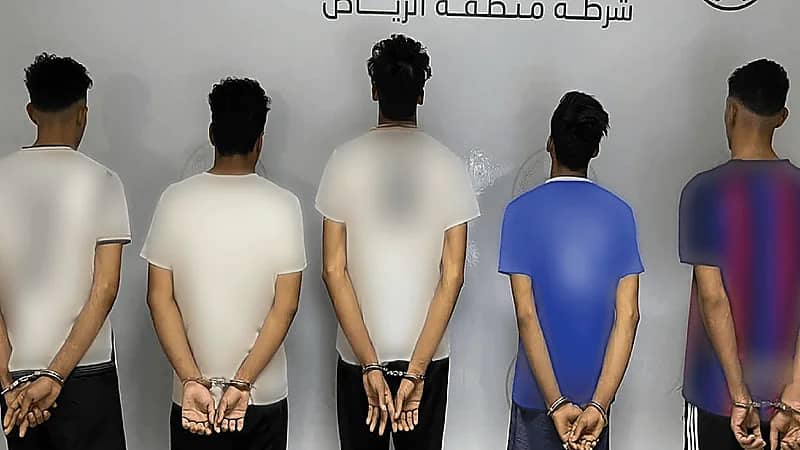 ضبط 5 مقيمين مخالفين لنظام الإقامة لارتكابهم حوادث سرقة.. فيديو
