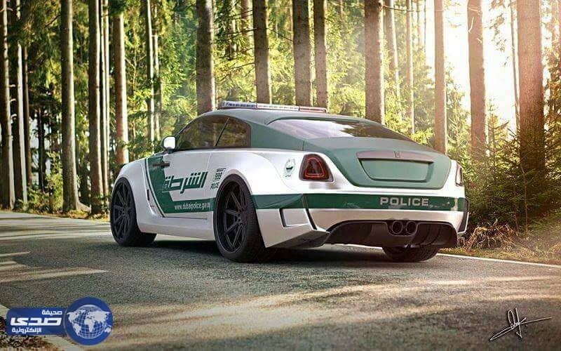 رولز رويس رايث قصر متحرك يتحول إلى سيارة شرطة خيالية