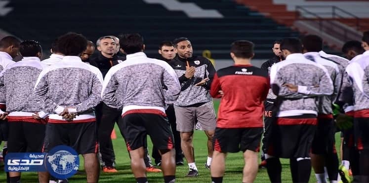 تدريبات تكتيكية للاعبي الشباب