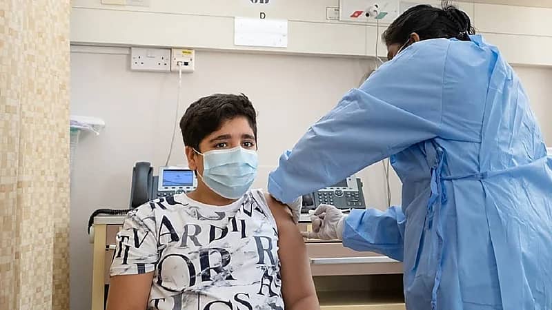 شركة "فايرز" الأمريكية تبدأ تجارب لقاح كورونا على أطفال دون 12 عامًا