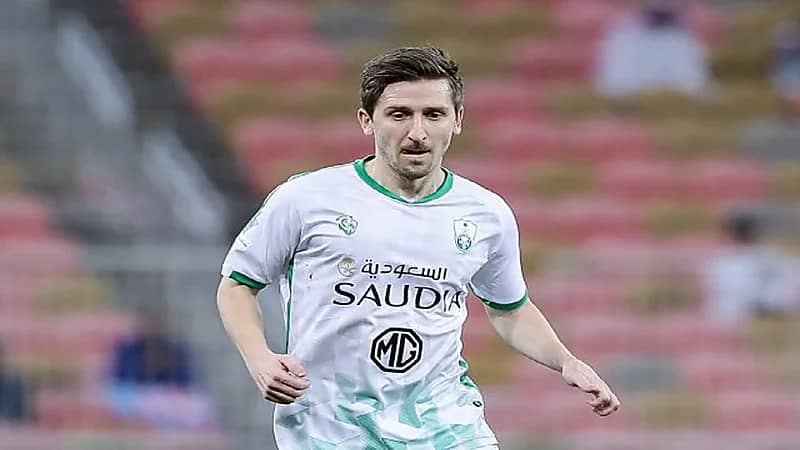 الأهلي يسعى لتسويق عقدي الثنائي الأجنبي ماركو مارين وألفيس ساريتش