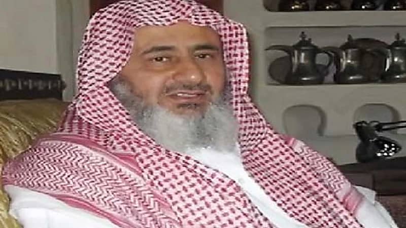 بالفيديو .. الشيخ عبدالمحسن العبيكان يوضح حكم لبس الإحرام بتقنية النانو