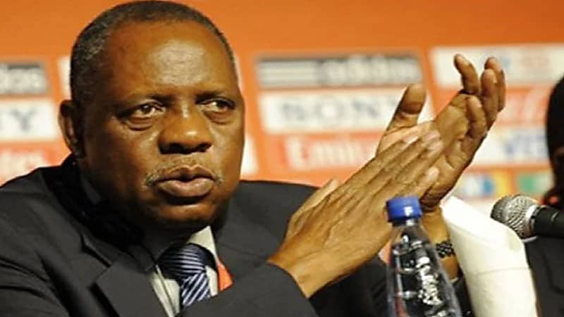 تغريم وإيقاف رئيس "الكاف" السابق "حياتو" لمدة عام