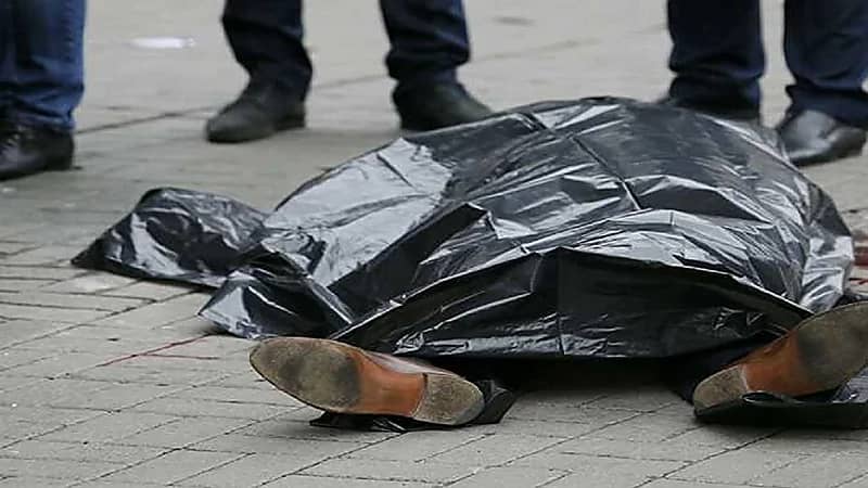 الانتقام يدفع 4 أشخاص وامرأة لضرب رجل حتى الموت