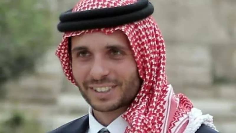 الأمير حمزة بن الحسين يتخلى عن لقبه 