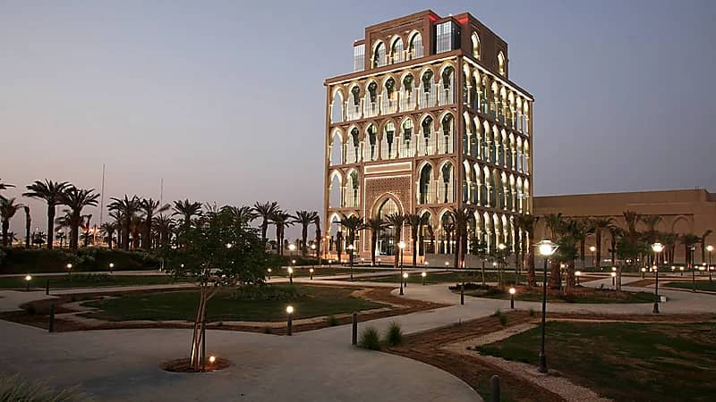 بدء التقديم على برامج الماجستير وبرنامجي الدبلوم العالي بجامعة الملك سعود للعلوم الصحية