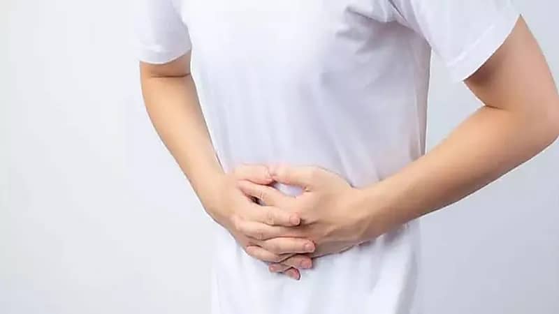 استشاري يكشف مدى فاعلية خلطات العطارين والأدوية العشبية في علاج ‎جرثومة المعدة