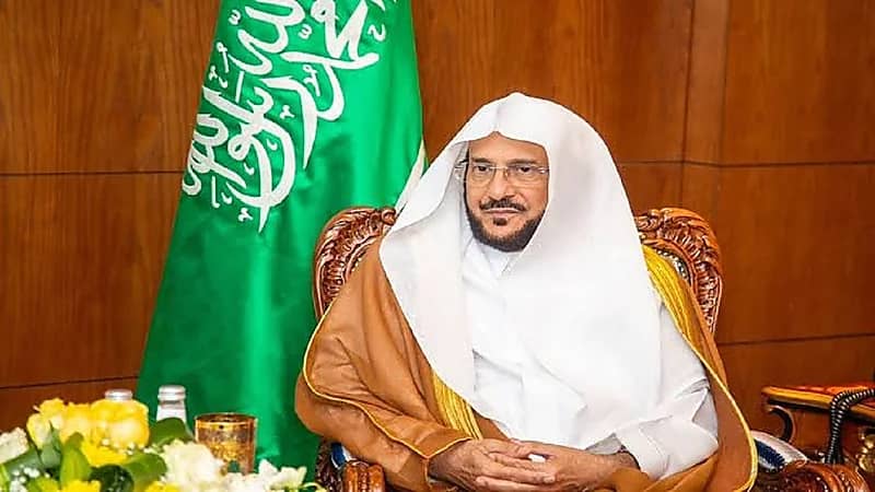 وزير الشؤون الإسلامية يوجه بتخصيص خطبة الجمعة المقبلة للتحذير من الغيبة والنميمة