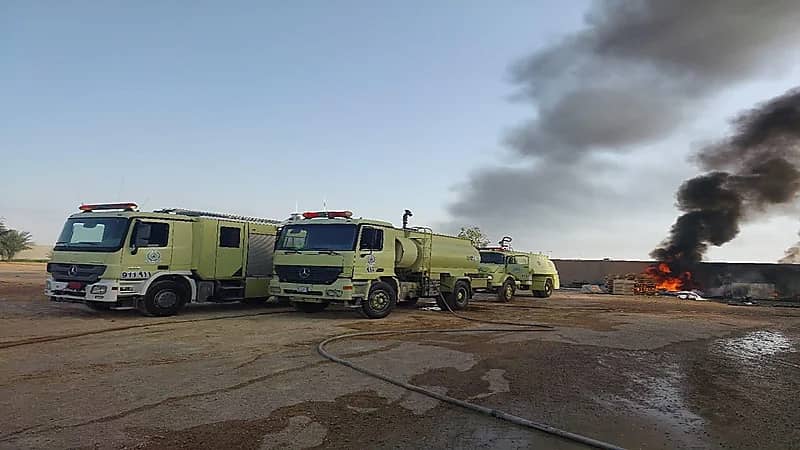 حريق في مستودع تابع لأحد المصانع بحريملاء