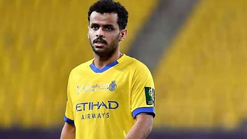 التعاون يكشف موقفه من التعاقد مع عبدالفتاح عسيري