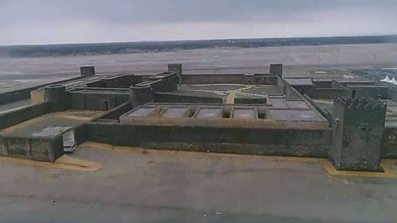 فيديو..جولة داخل قصر الملك عبدالعزيز المخصص لاستراحته في المويه