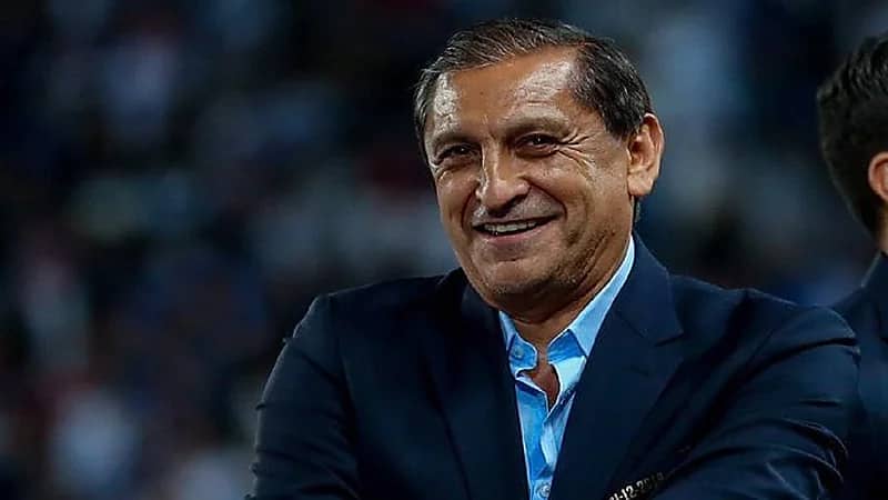 "دياز": لا معسكر مغلق قبل مواجهة أوراوا