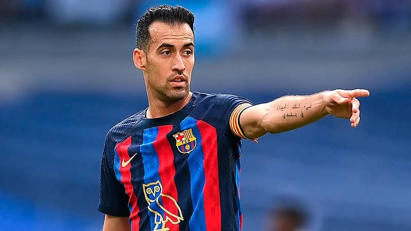 "بوسكيتس" يدرس الانتقال للدوري السعودي