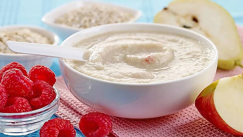 طبيب : احذروا إعطاء الطفل منتجات القمح في سن مبكر.. فيديو