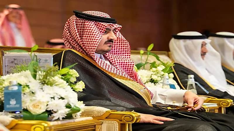  الأمير بدر بن سلطان يتوَّج أكثر من 19 ألف خريجًا بأمِّ القرى ..صور