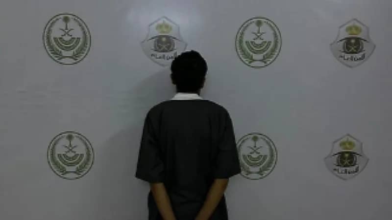 شرطة الطائف تقبض على شخص لمحاولته الاعتداء على آخر.. فيديو