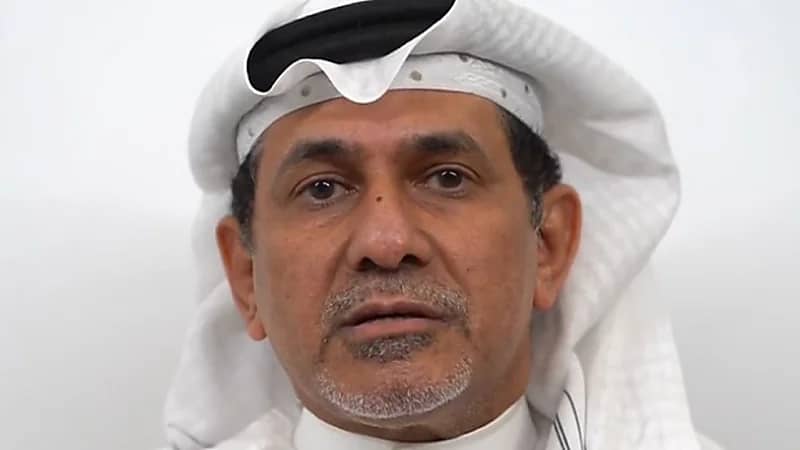 الشيخ يجيب على سؤال بشأن القسط الهندي وعلاج الغدة الدرقية