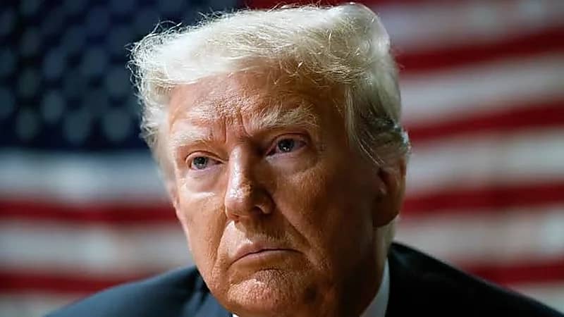 تسجيل صوتي مسرب يؤكد احتفاظ ترامب بوثائق سرية رغم إنكاره