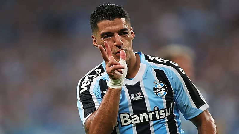 إنتر ميامي يقترب من التوقيع مع سواريز